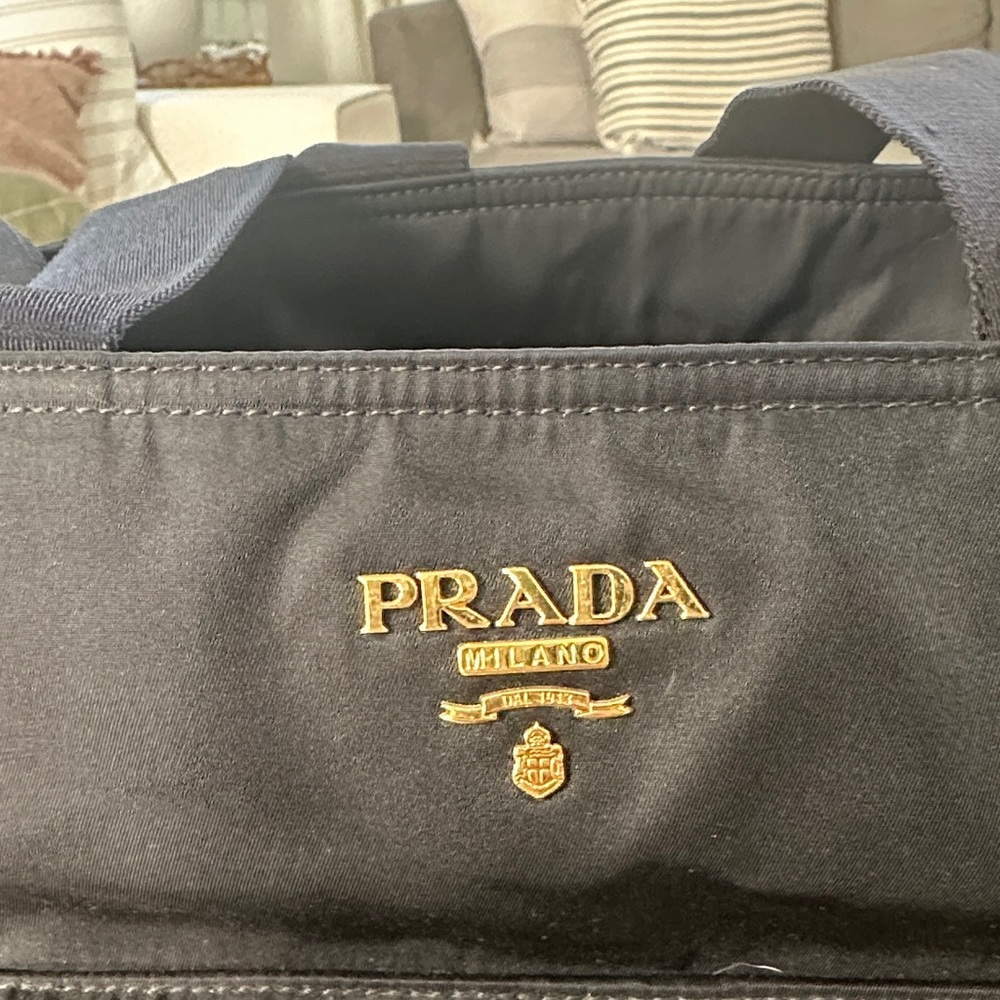 Prada Black Re-Nylon Messenger Bag - Picture 2 of 11